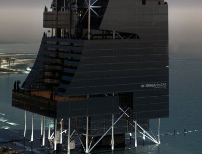 okalające szklane kładki i molo podświetlone spod wody / all around the glasses bridges & the pier illuminated from underwater.